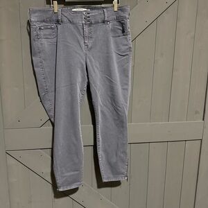 Gray Torrid 20R jeggings